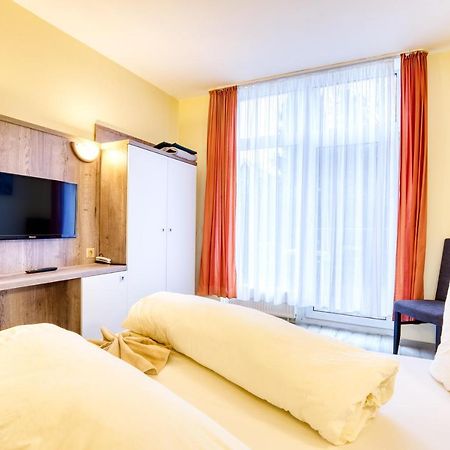 Hotel Kiebitz An Der Ostsee Бёргеренде-Ретвиш Экстерьер фото