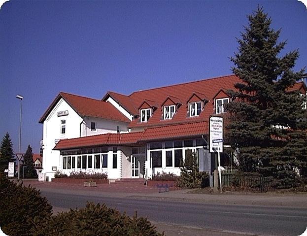 Hotel Kiebitz An Der Ostsee Бёргеренде-Ретвиш Экстерьер фото