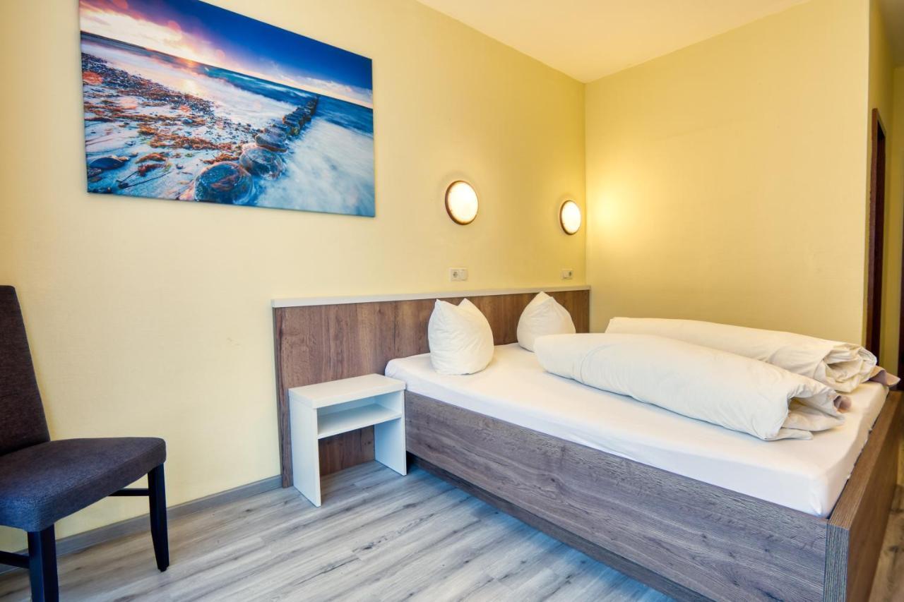 Hotel Kiebitz An Der Ostsee Бёргеренде-Ретвиш Экстерьер фото
