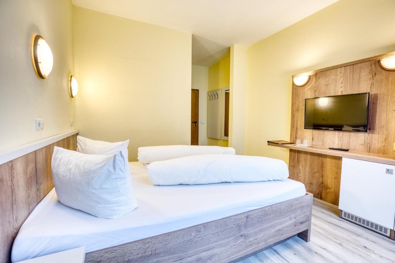 Hotel Kiebitz An Der Ostsee Бёргеренде-Ретвиш Экстерьер фото