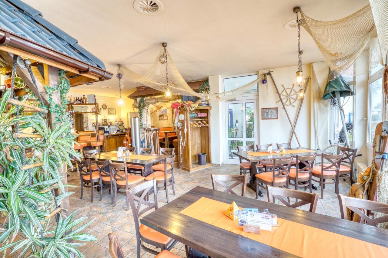Hotel Kiebitz An Der Ostsee Бёргеренде-Ретвиш Экстерьер фото