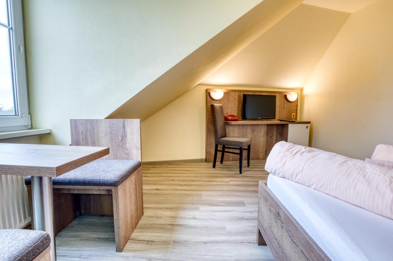 Hotel Kiebitz An Der Ostsee Бёргеренде-Ретвиш Экстерьер фото